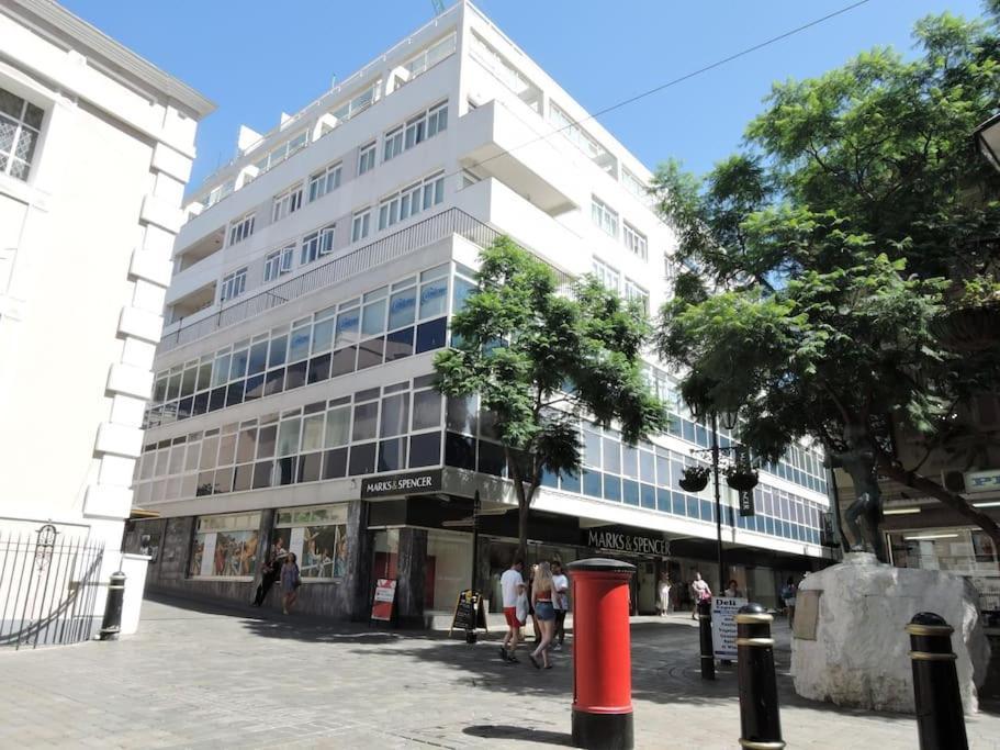 Best Location 2 Bed2 Bath W/Lift In Town! Gibraltar Exterior foto