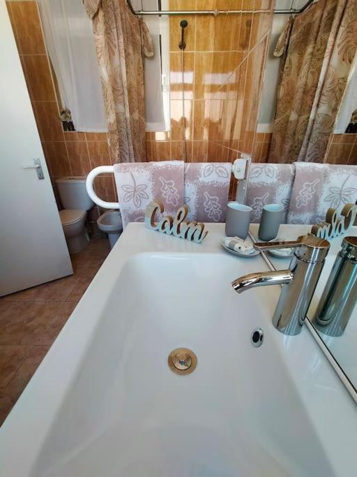Best Location 2 Bed2 Bath W/Lift In Town! Gibraltar Exterior foto