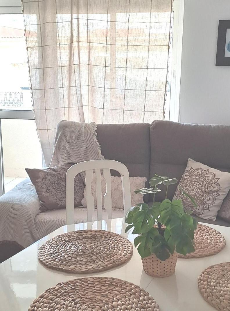 Best Location 2 Bed2 Bath W/Lift In Town! Gibraltar Exterior foto